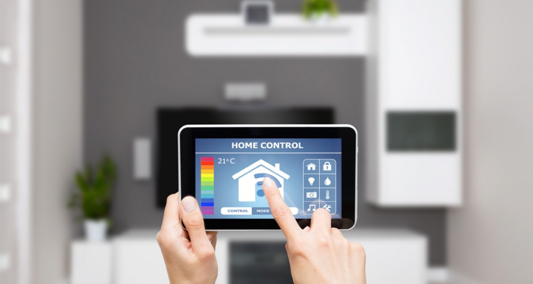 Remotely Controlling Your Home: 5 Ways a Home Security System Can Give You More than Just Peace of Mind