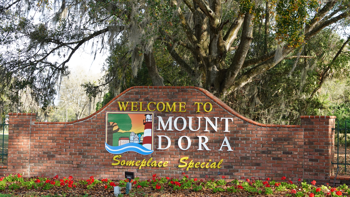 Mount Dora, FL